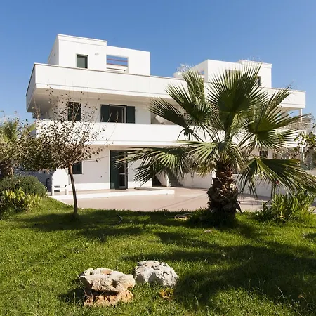 Marini Holiday House Apartamento *